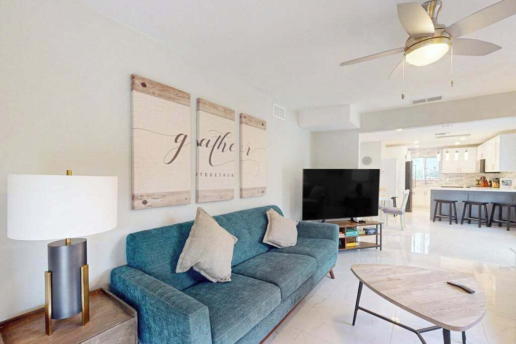 Photo of Livingroom in Isles of Capri