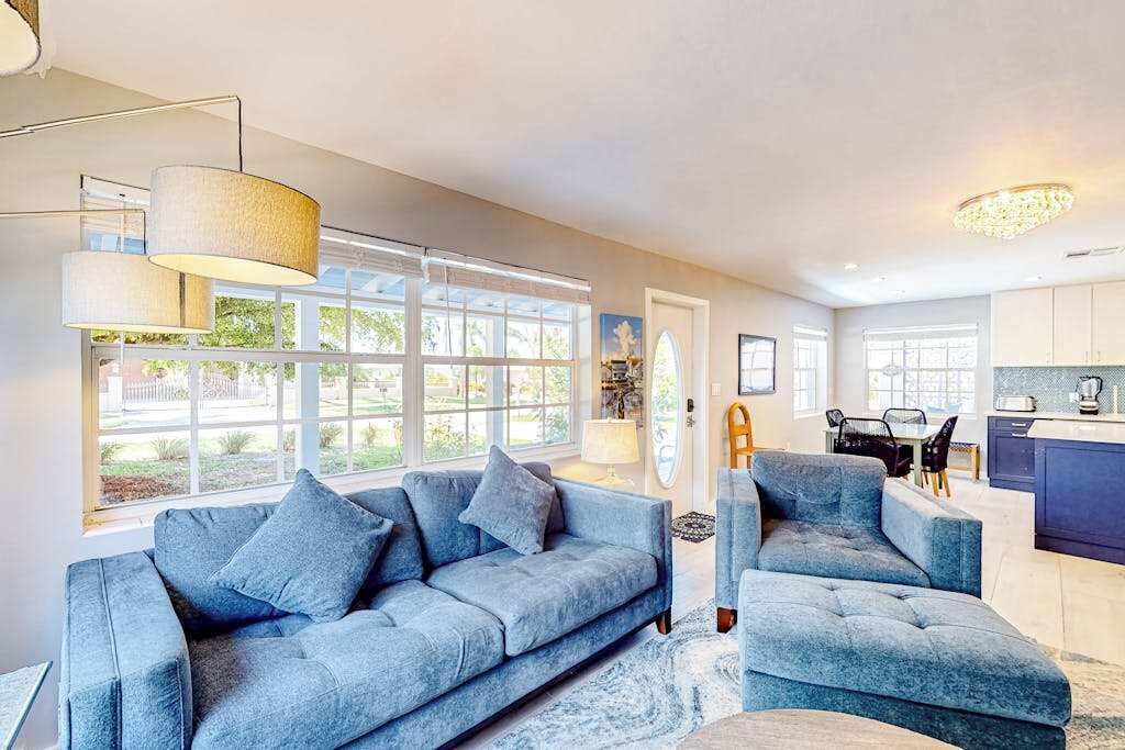 Photo of Livingroom in Isles of Capri