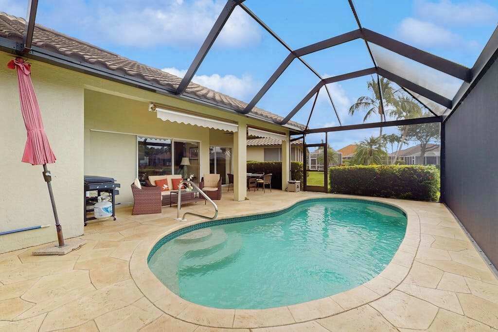 Photo of Outdoor in Falcons Glen