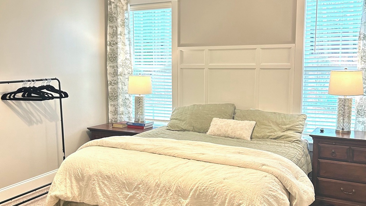 Photo of Bedroom in Appling