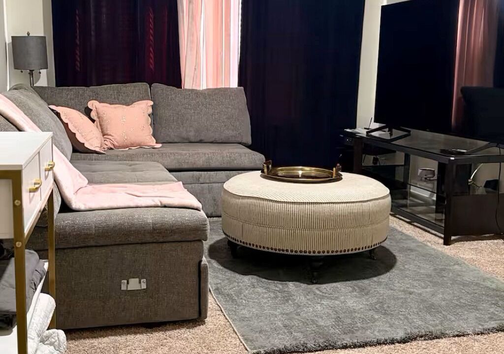Photo of Livingroom in Northeast Raleigh