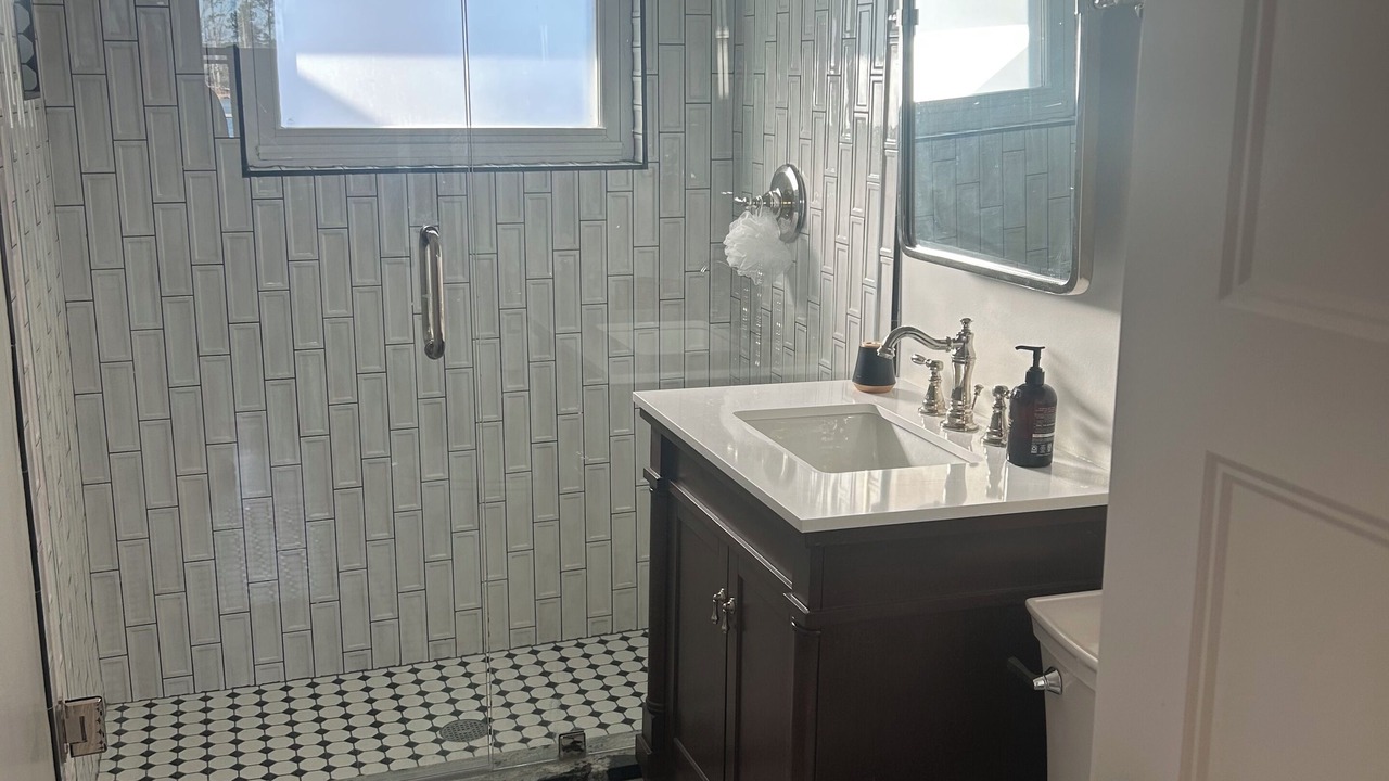 Photo of Bathroom in Lake Murray of Richland