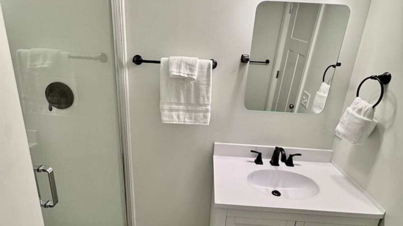 Photo of Bathroom in Beaufort