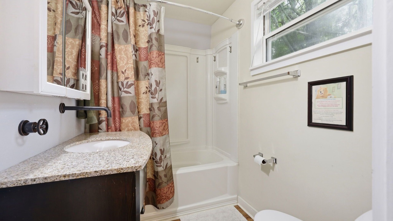 Photo of Bathroom in Qualla