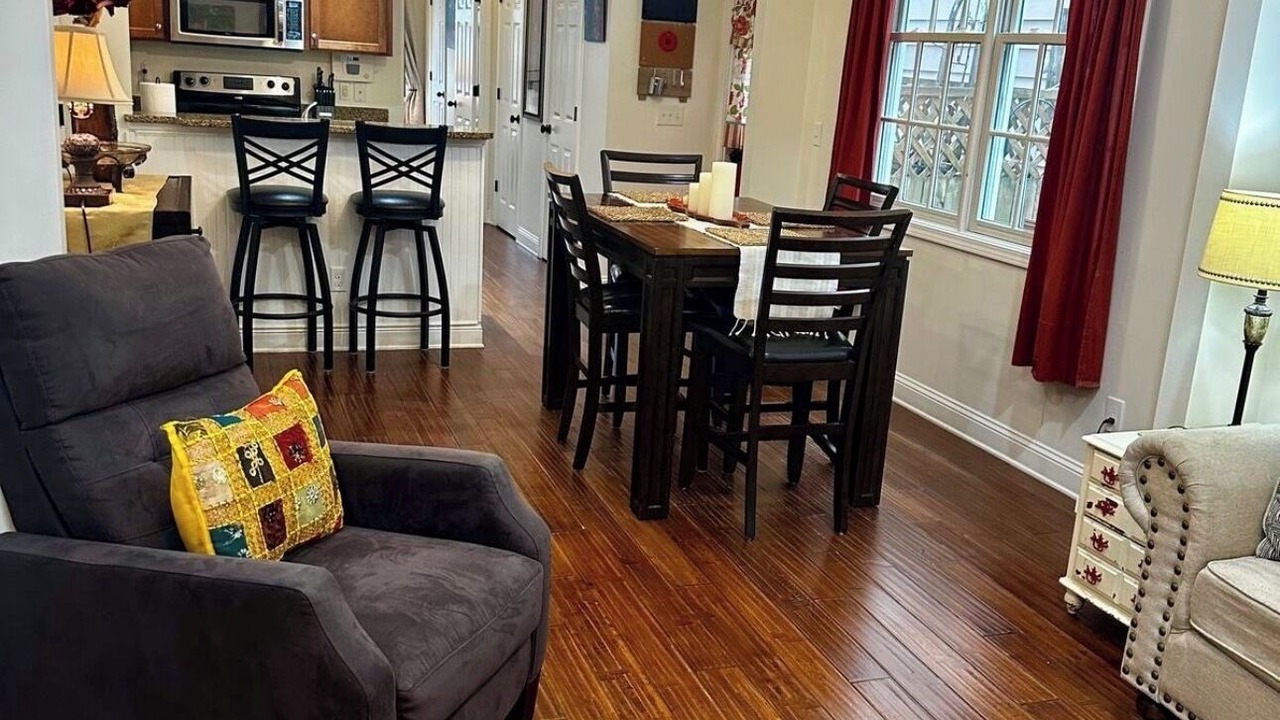 Photo of Livingroom in Dixon Park