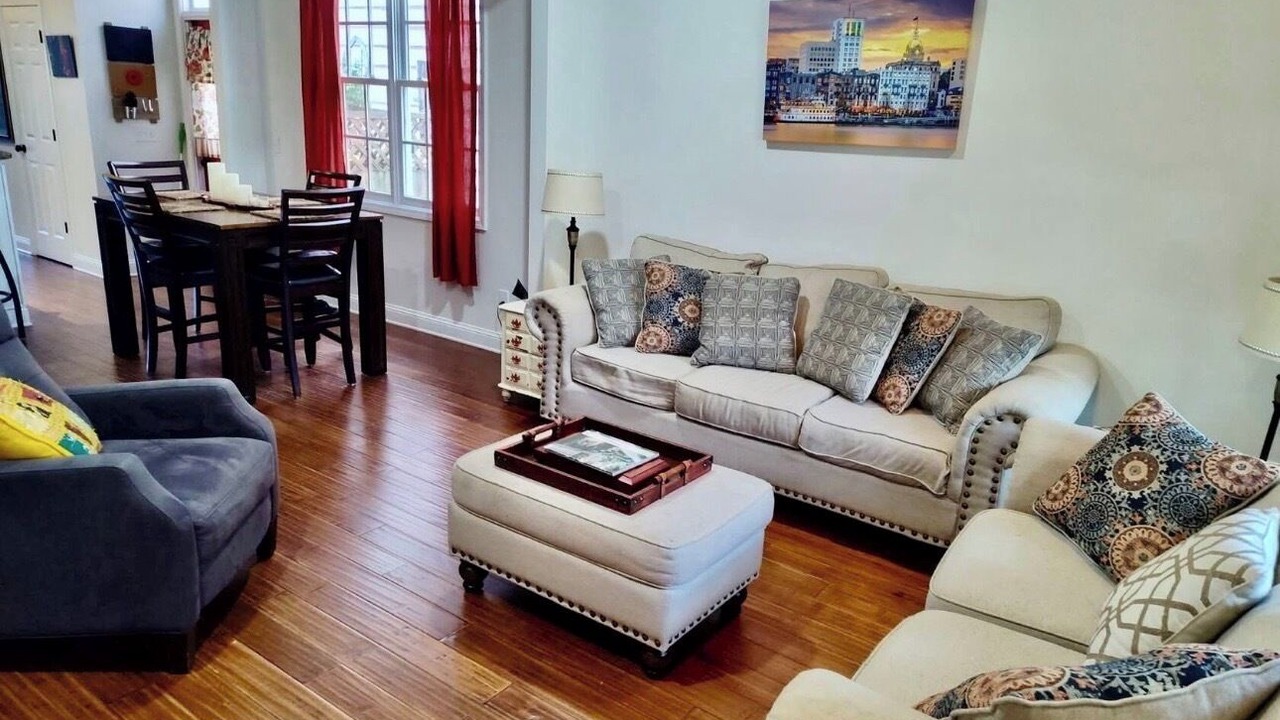 Photo of Livingroom in Dixon Park