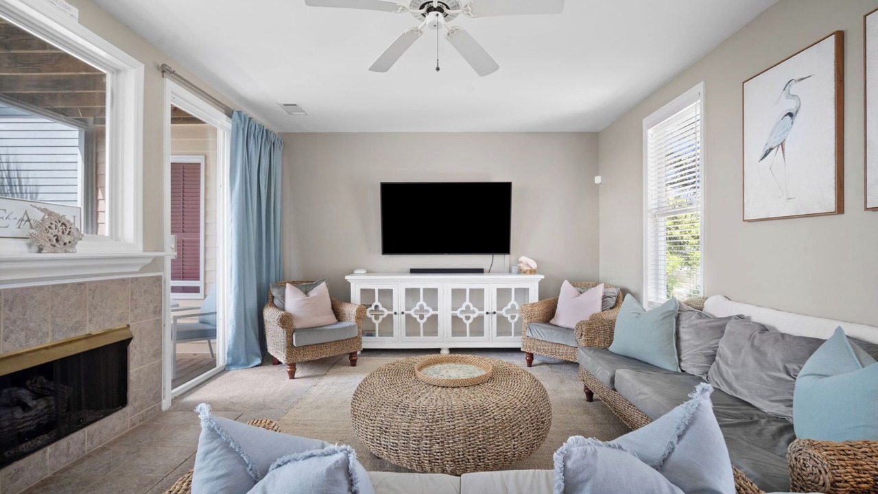 Photo of Livingroom in Bonito Boathouses