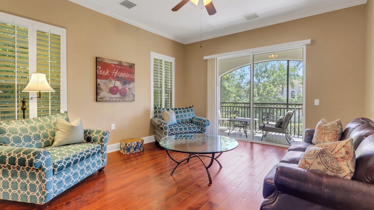 Photo of Livingroom in Naples