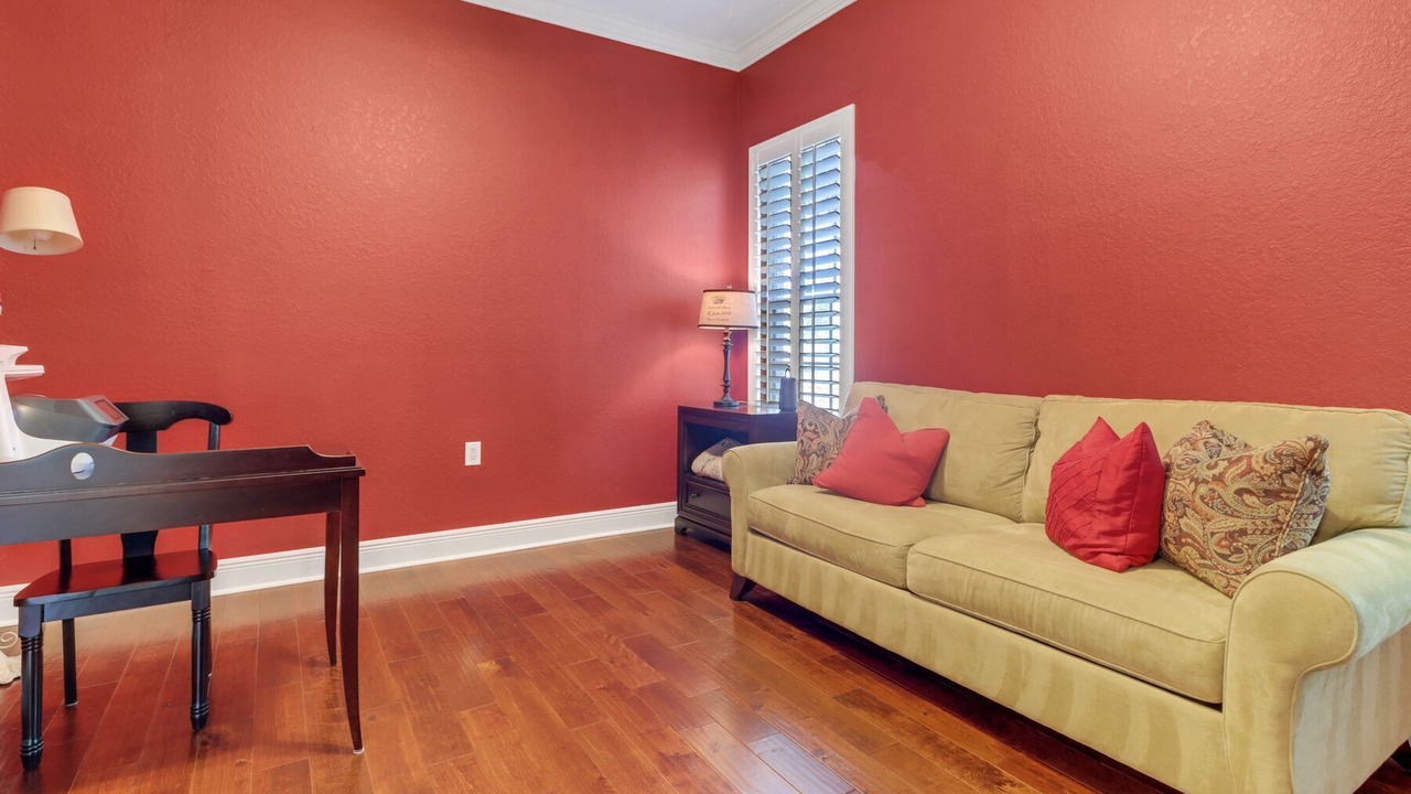 Photo of Livingroom in Naples