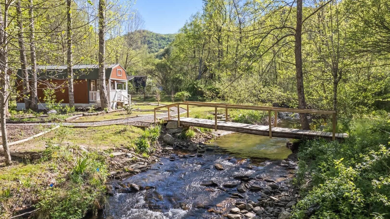 Photo of Outdoor in Cullowhee