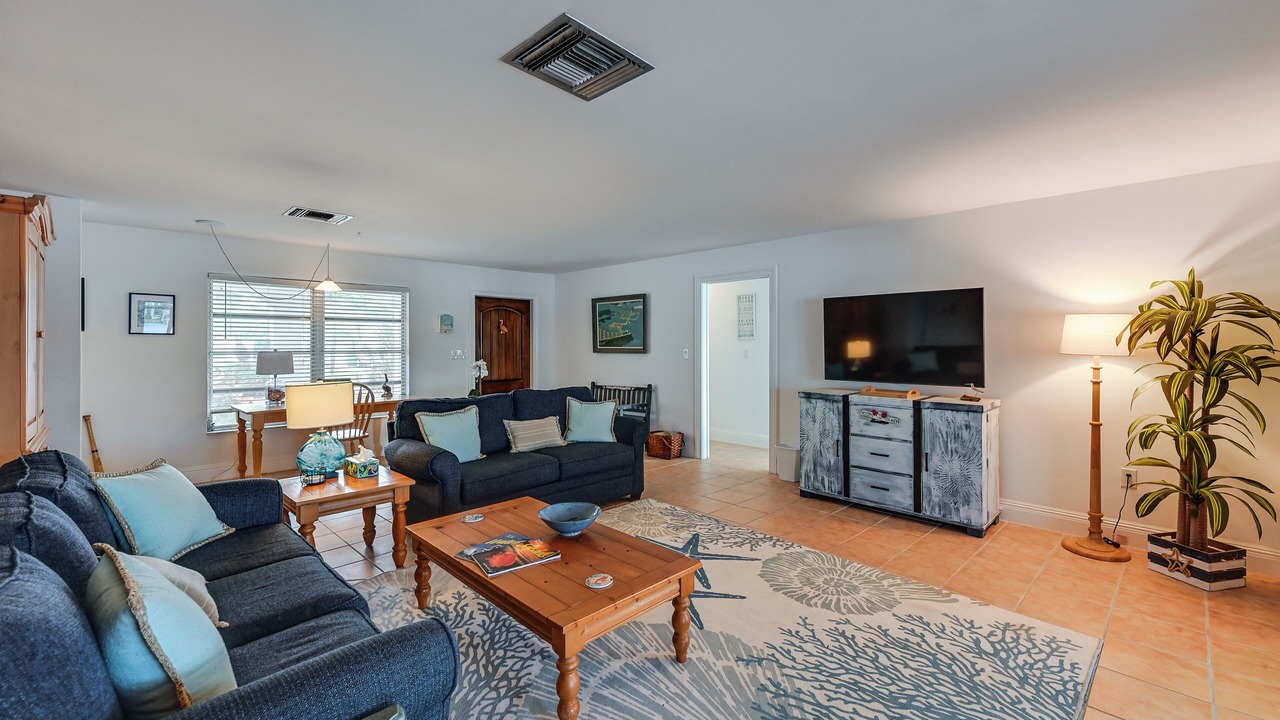 Photo of Livingroom in Isles of Capri