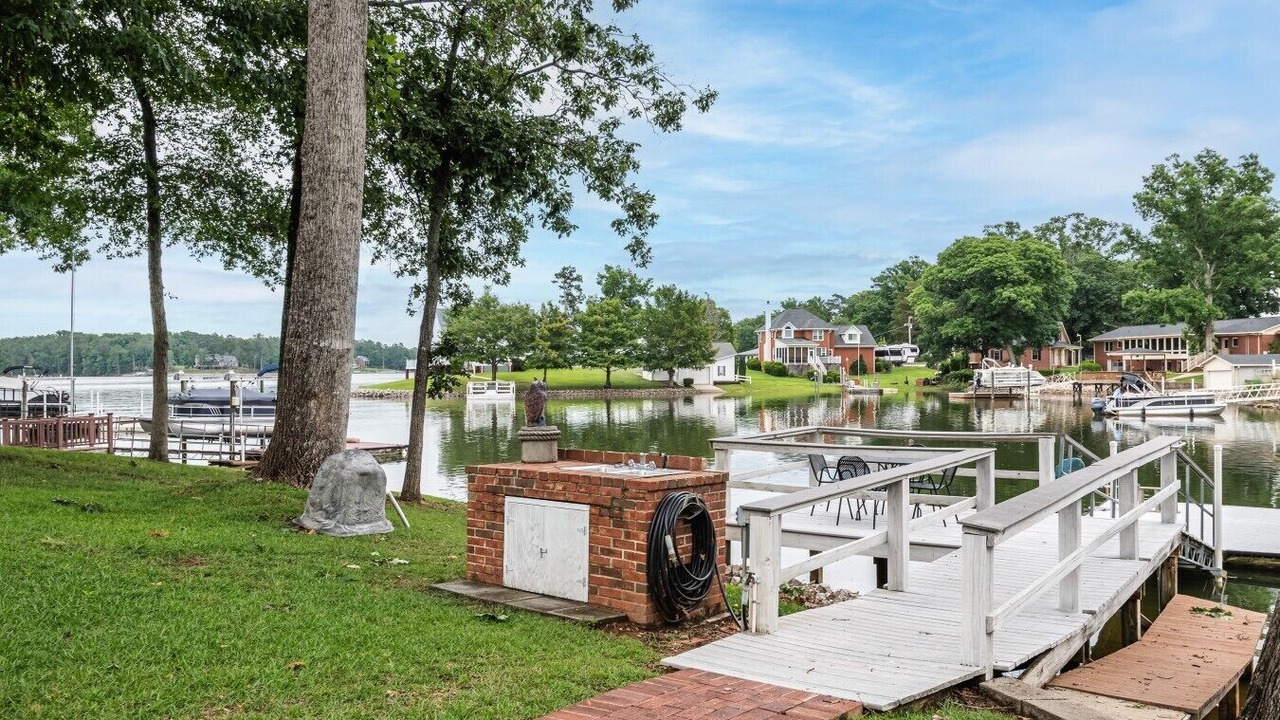 Photo of Outdoor in Leesville