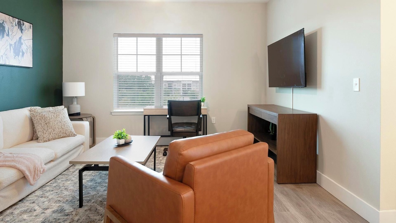 Photo of Livingroom in Southeast Orlando