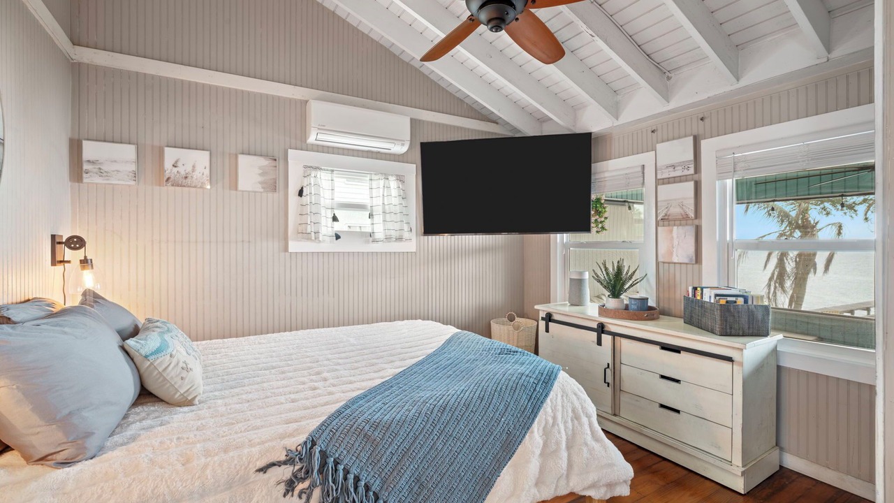 Photo of Bedroom in Micco