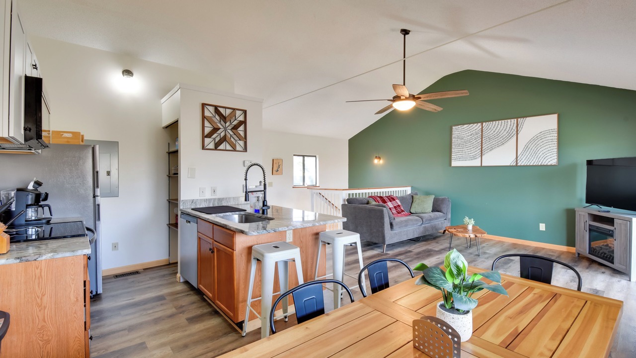 Photo of Livingroom in Seneca