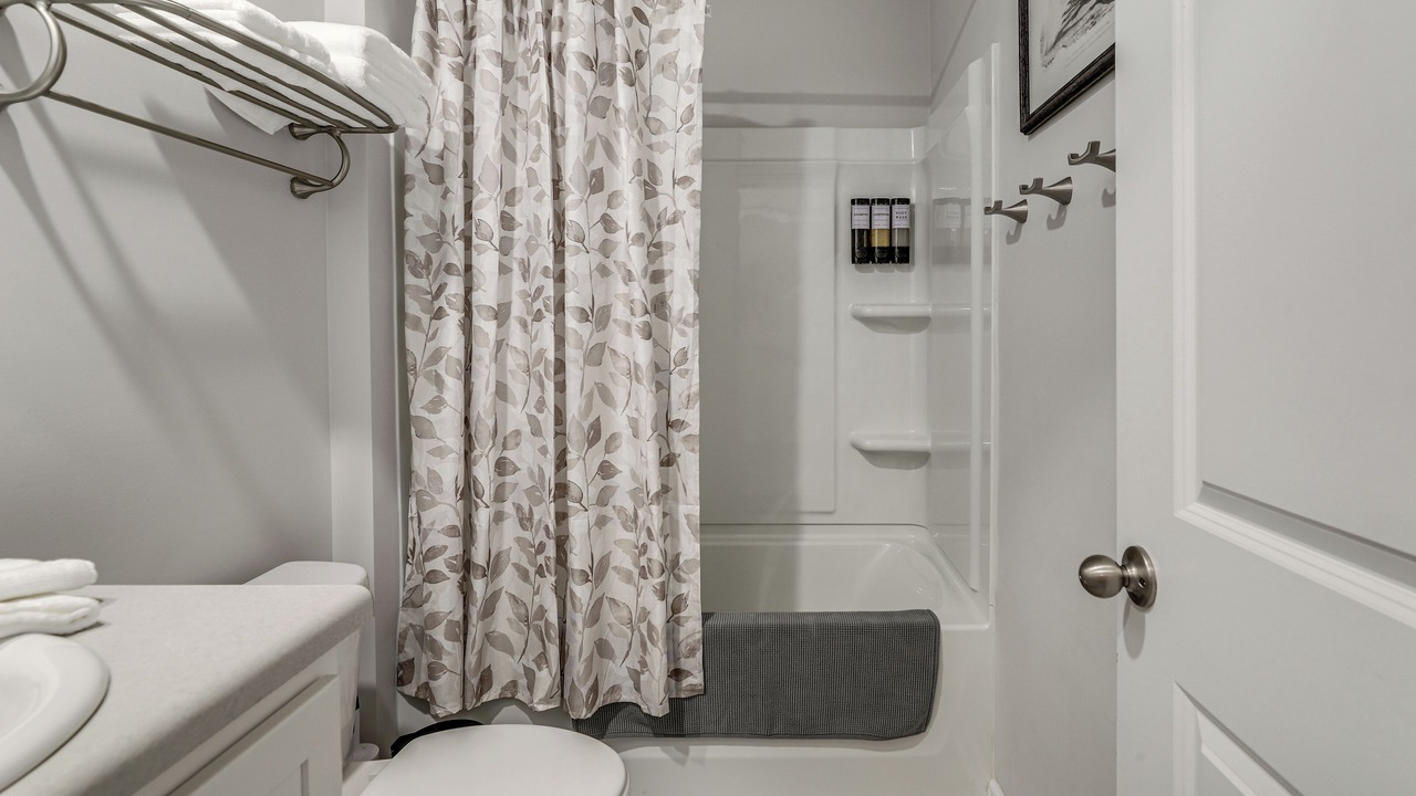 Photo of Bathroom in Piney Green