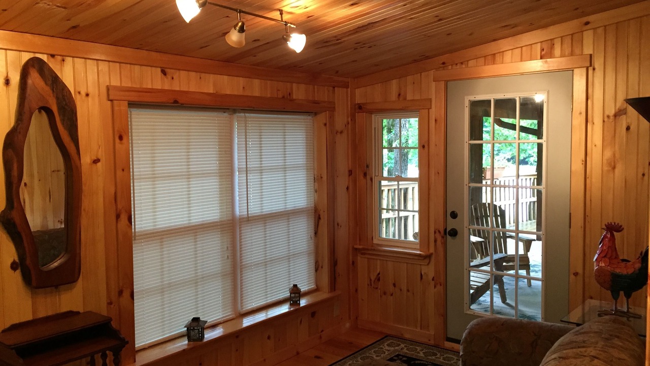 Photo of Livingroom in Pickens