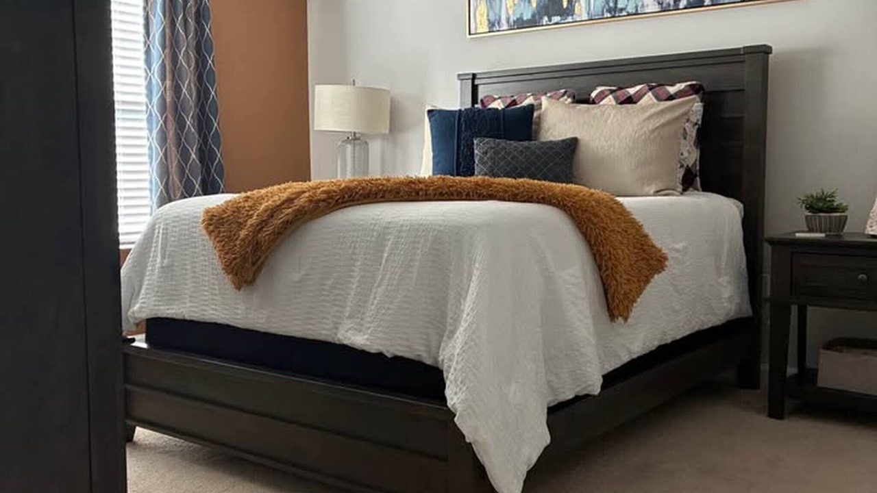 Photo of Bedroom in Graniteville