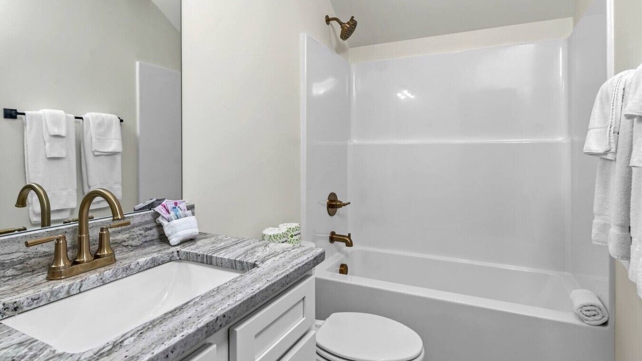 Photo of Bathroom in Leesville