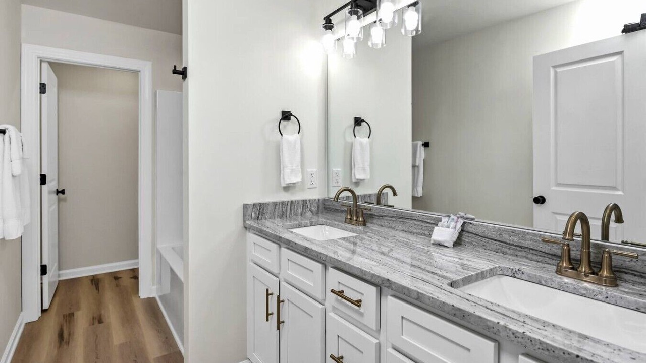 Photo of Bathroom in Leesville