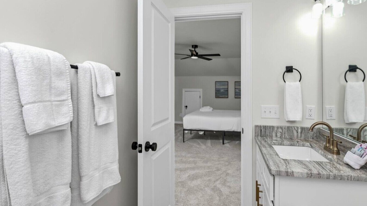 Photo of Bathroom in Leesville