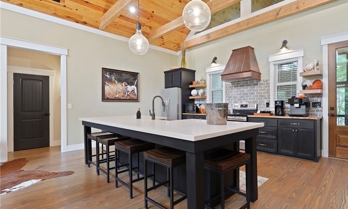 Photo of Kitchen in Midway