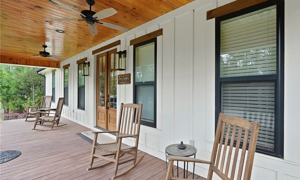 Photo of Patio Balcony in Midway