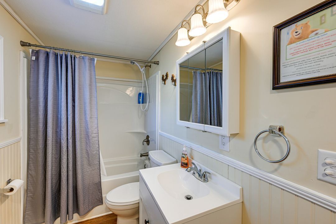 Photo of Bathroom in Qualla