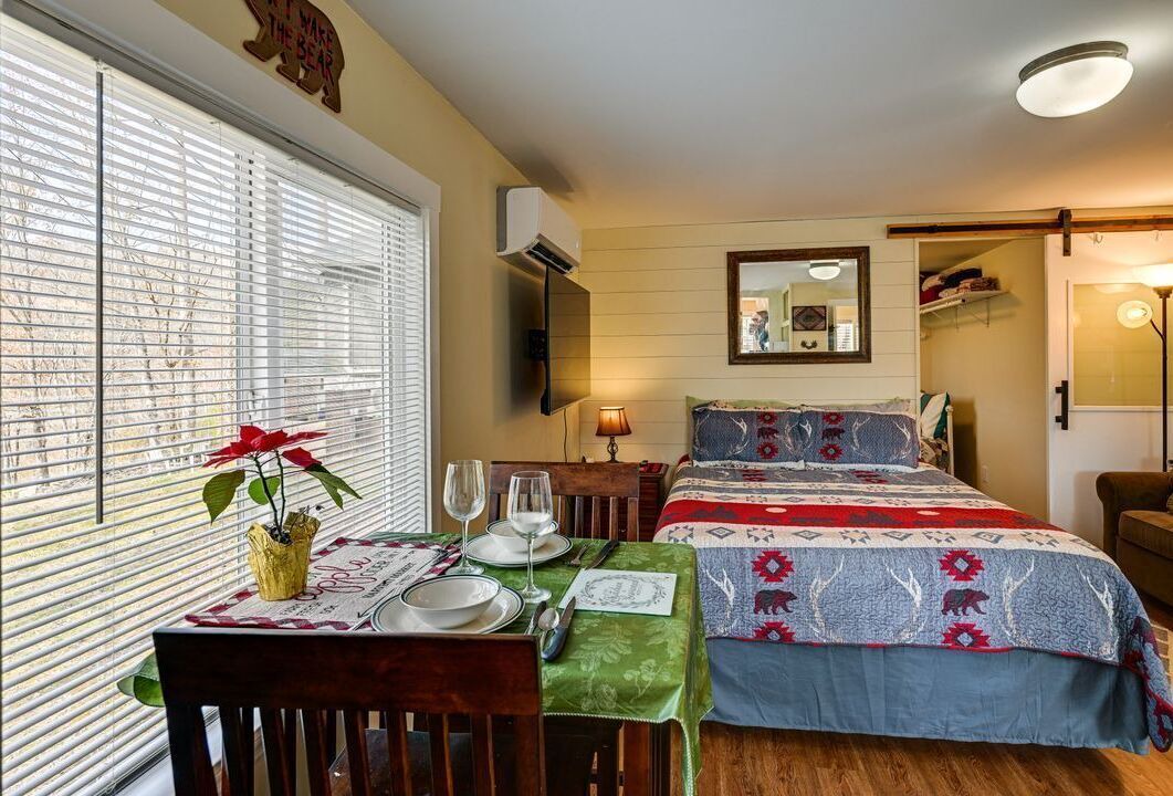 Photo of Bedroom in Qualla