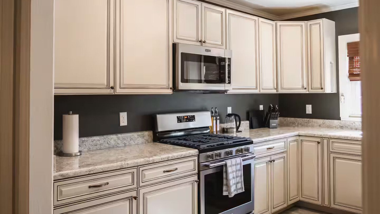 Photo of Kitchen in Abbeville