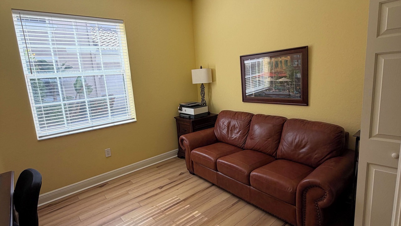 Photo of Livingroom in Naples