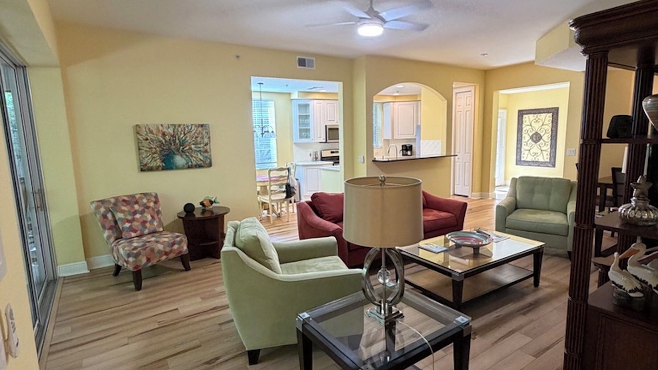Photo of Livingroom in Naples