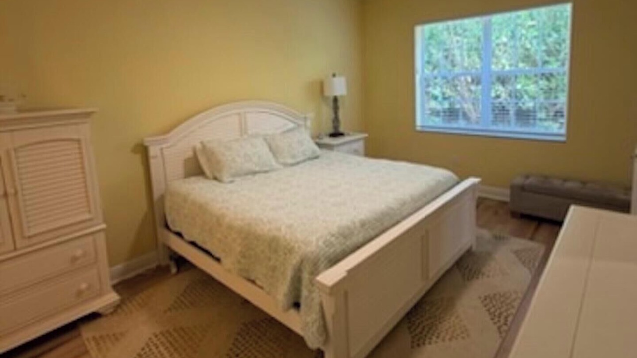 Photo of Bedroom in Naples