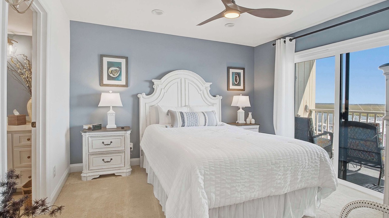Photo of Bedroom in Edisto Island