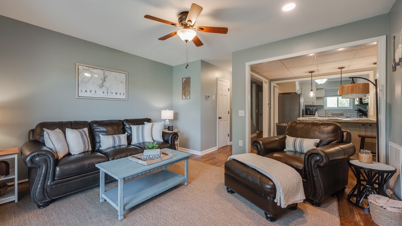 Photo of Livingroom in Seneca