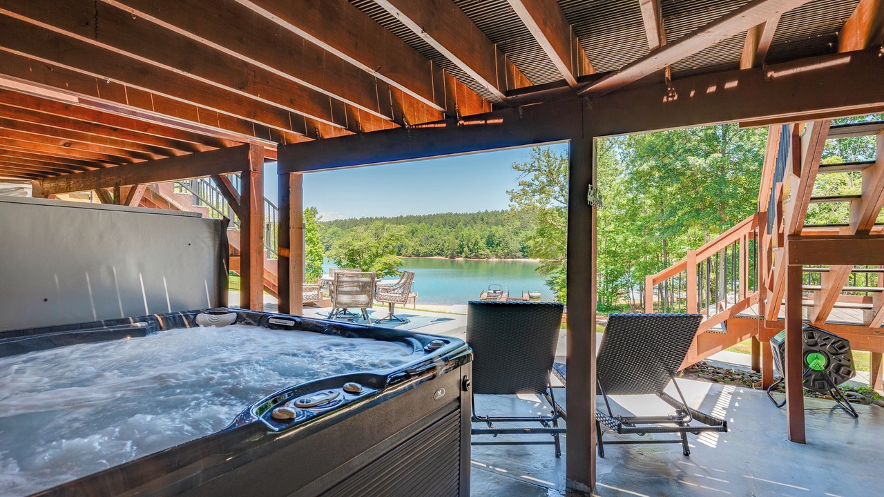 Photo of Patio Balcony in Seneca