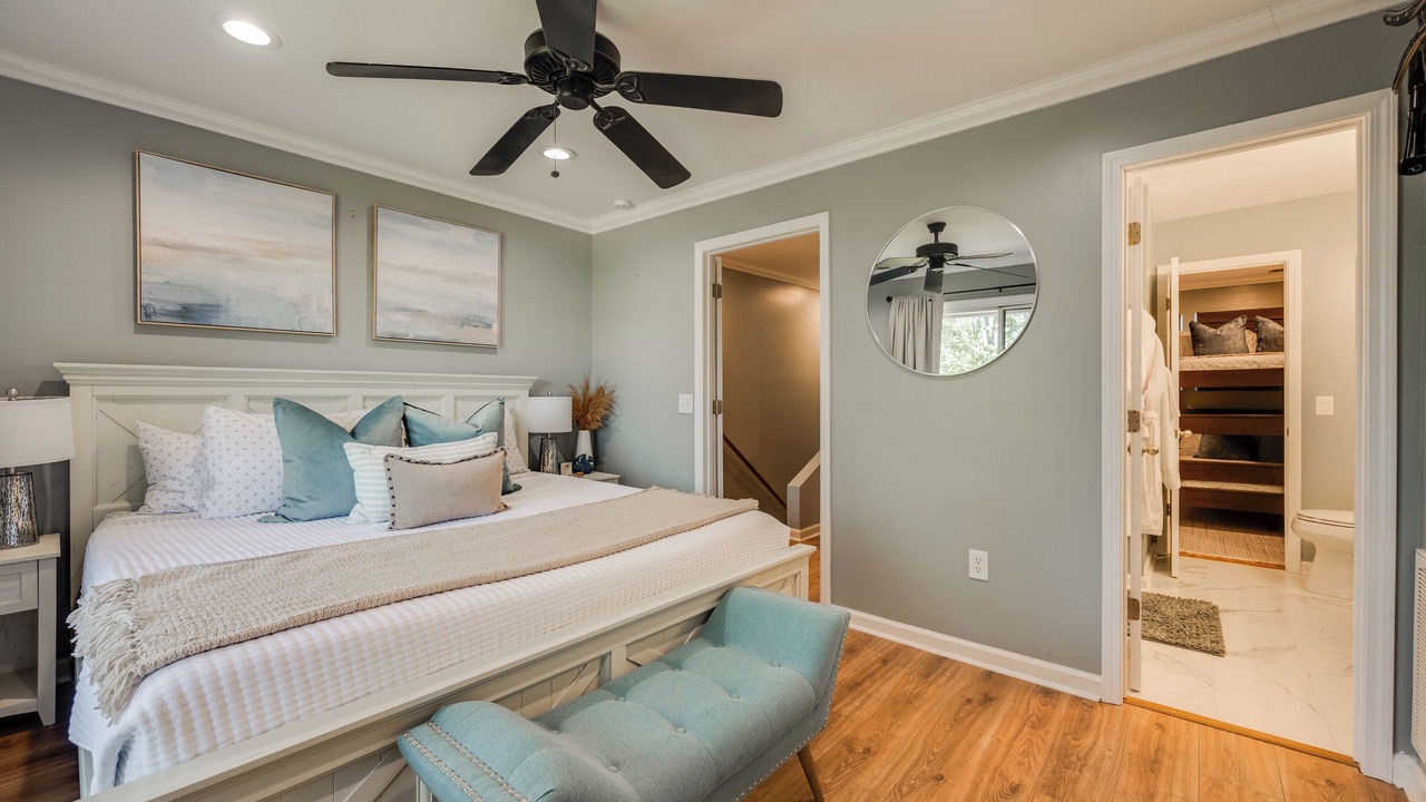 Photo of Bedroom in Seneca