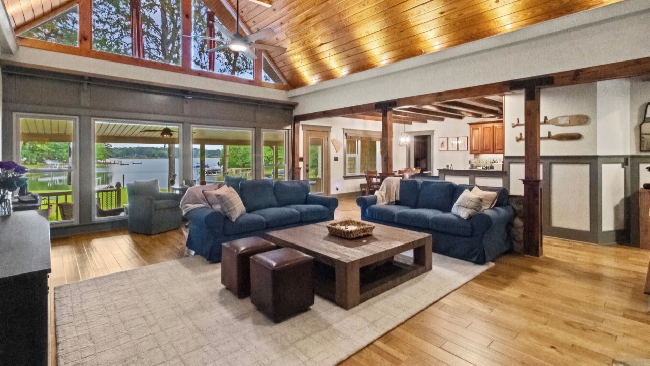 Photo of Bedroom in Chapin