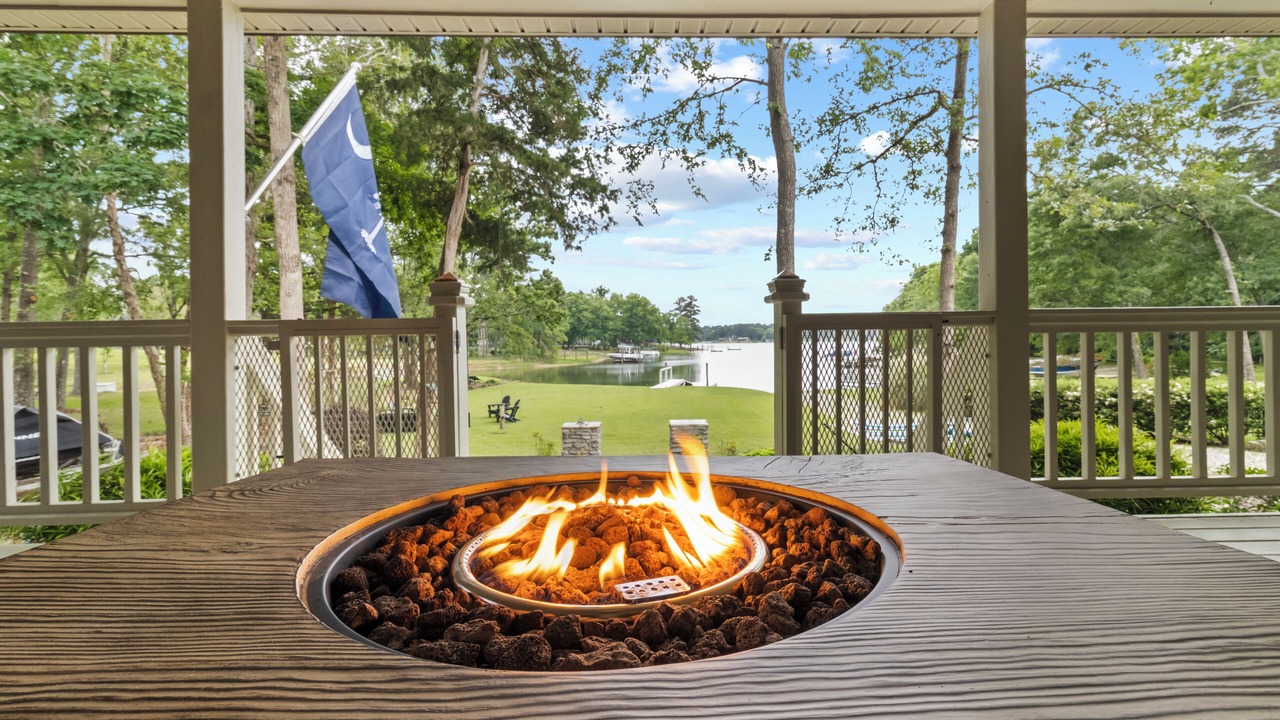 Photo of Outdoor in Chapin