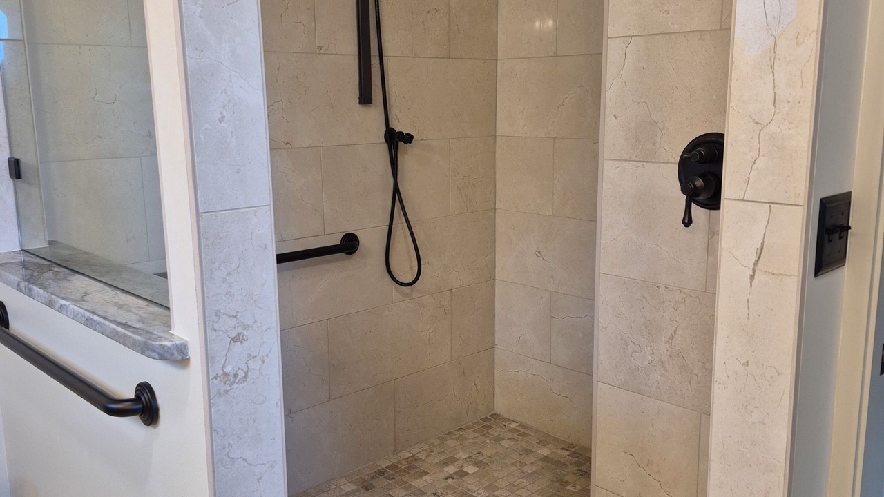 Photo of Bathroom in Chapin