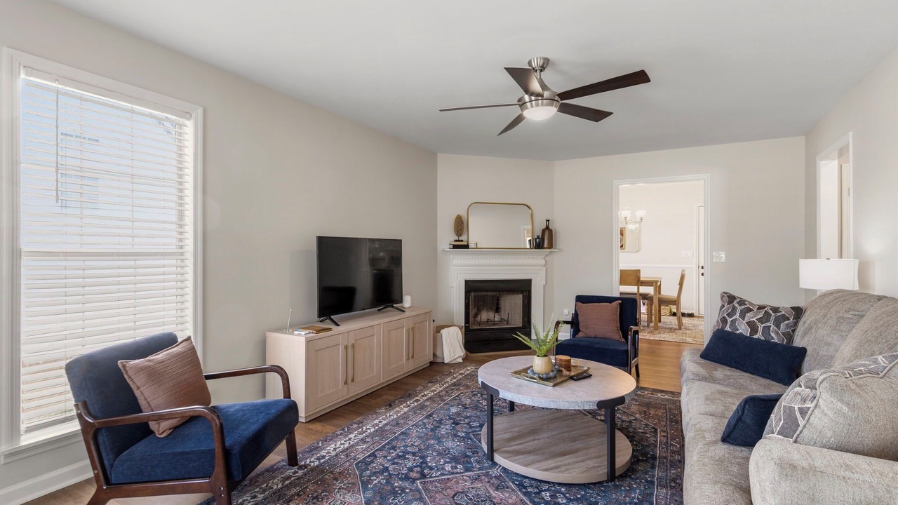 Photo of Livingroom in Greer