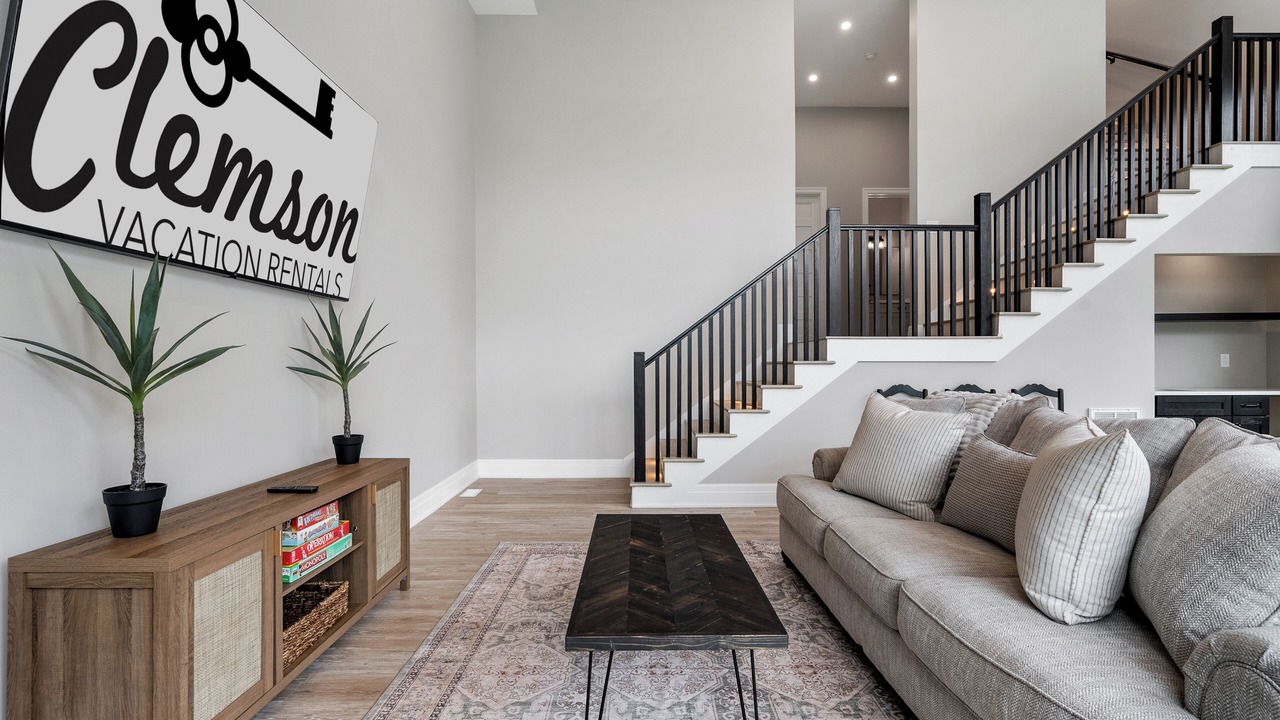 Photo of Livingroom in Seneca
