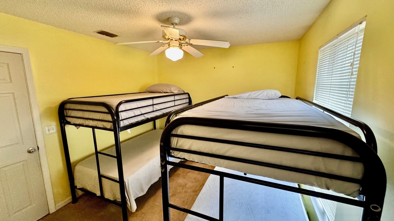 Photo of Bedroom in Hinesville