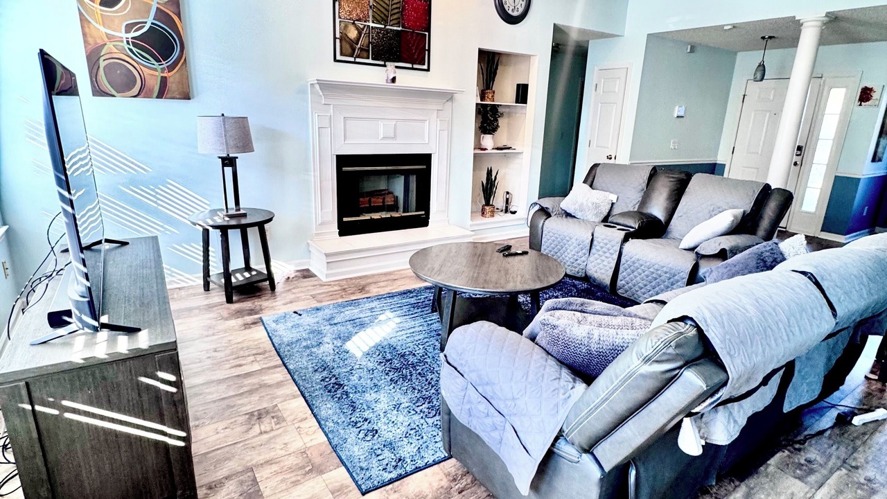 Photo of Livingroom in Hinesville