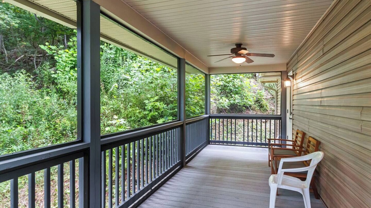 Photo of Patio Balcony in Brasstown