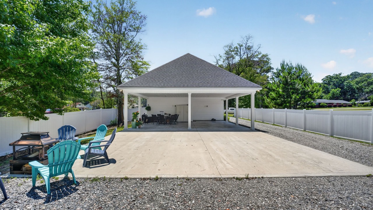 Photo of Outdoor in Springfield