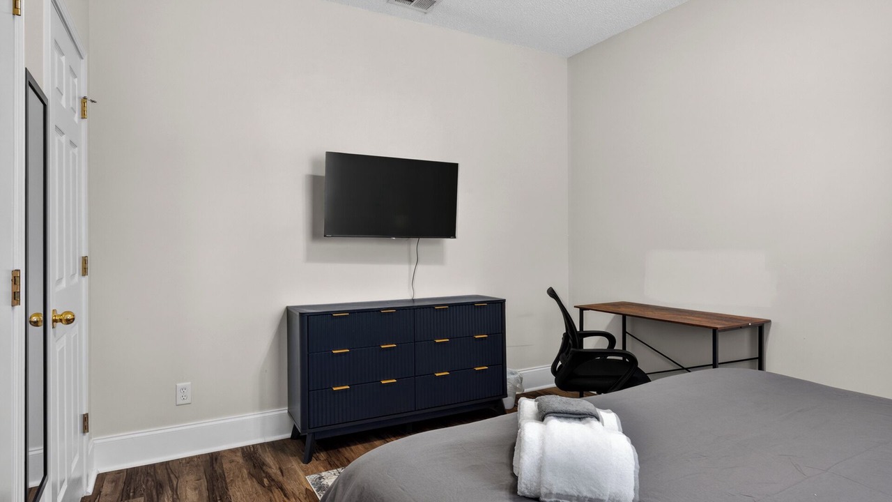 Photo of Bedroom in Pooler