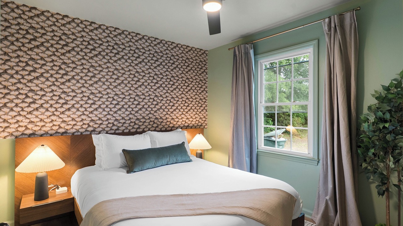 Photo of Bedroom in Seneca
