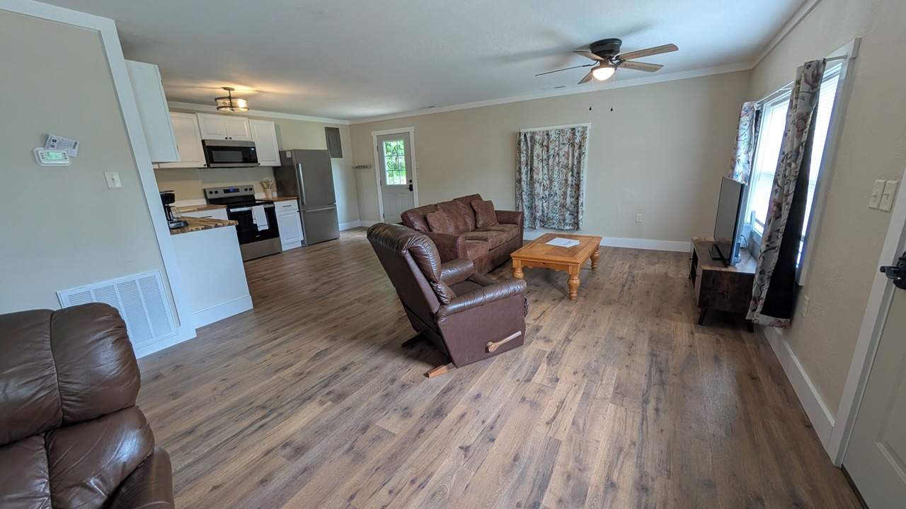 Photo of Livingroom in Lake Toxaway