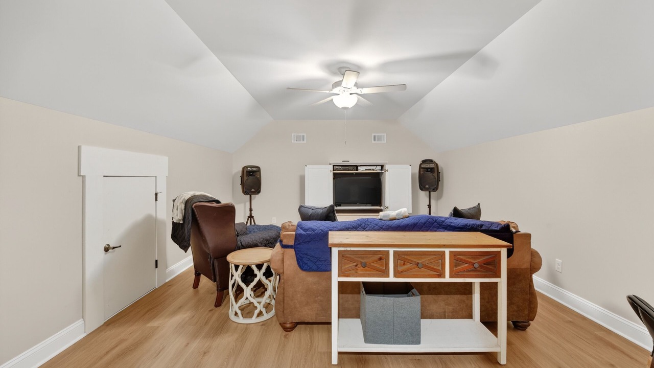 Photo of Livingroom in Springfield